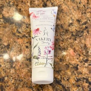 Nakery Beauty Blushing Blossoms Body & Hand Wash